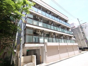 川西高田マンションの物件外観写真